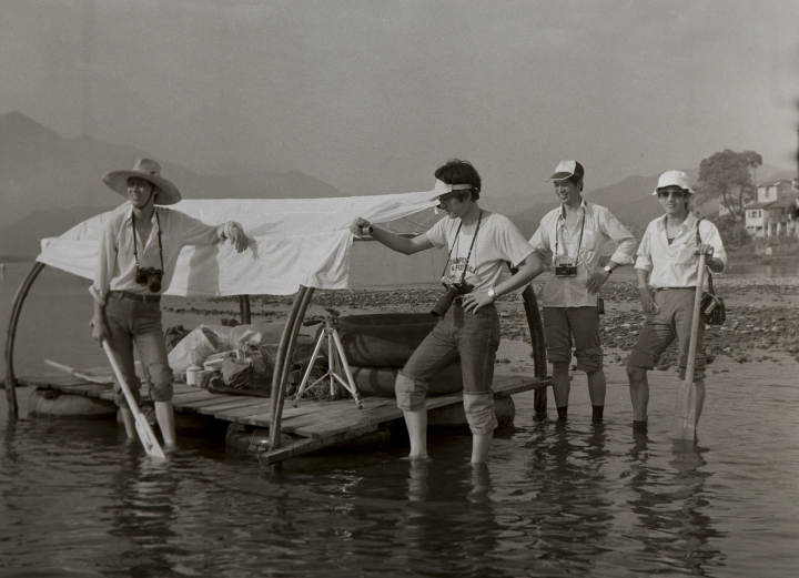 30多年前钱塘江考察（ 金华日报 提供）.jpg